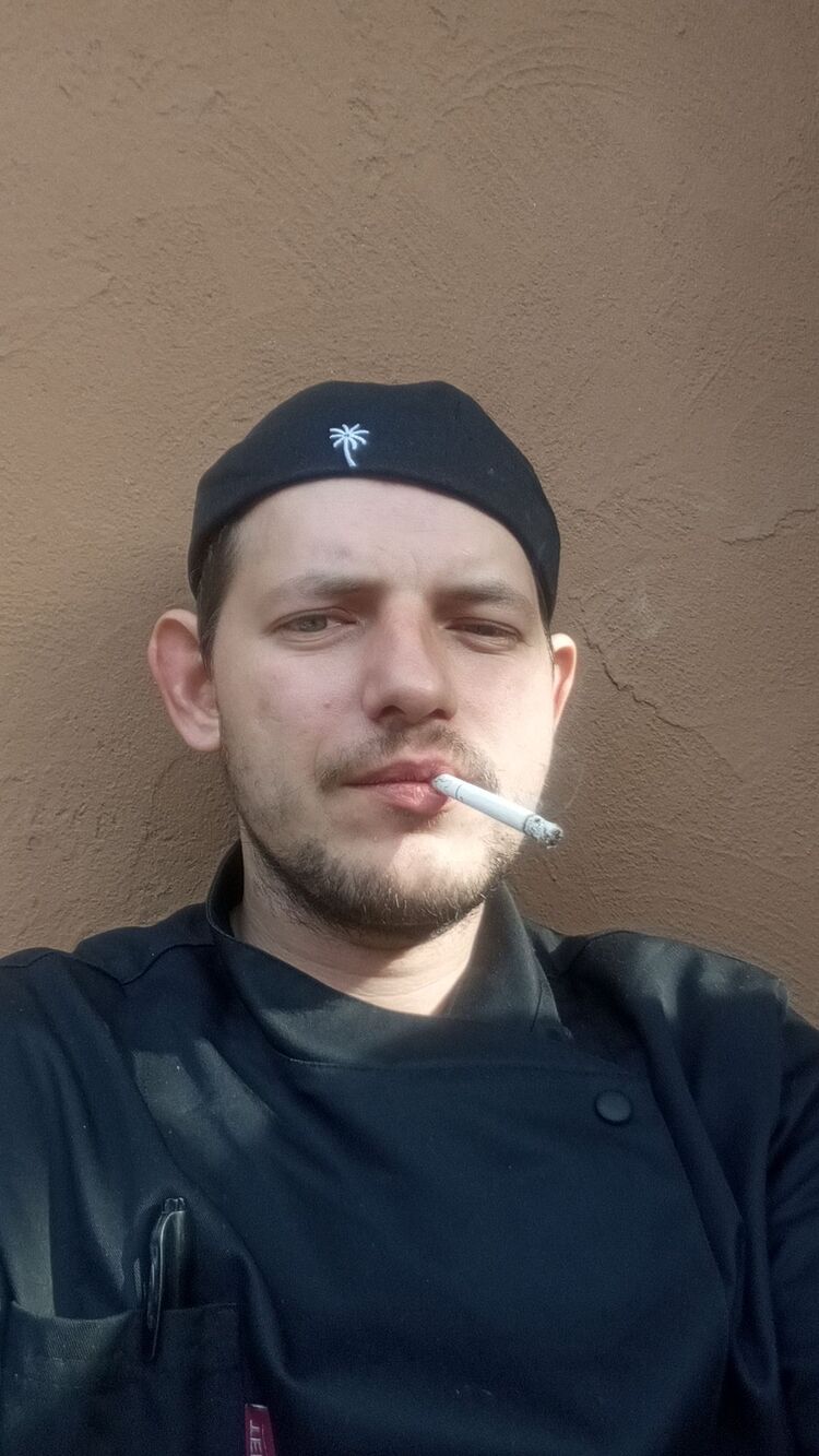  53820373  , 33 ,    