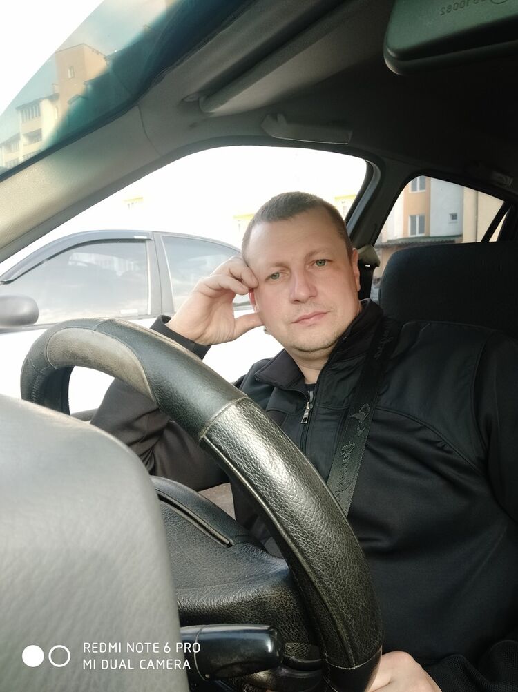  15857253  Zhenya, 44 ,    