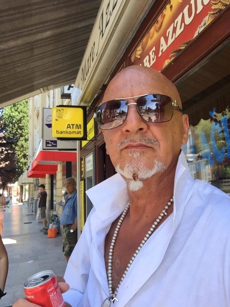  ,   , 52 ,   ,   