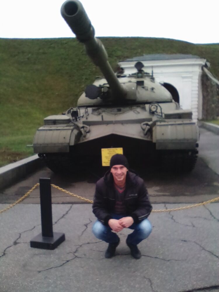  ,   Alex, 32 ,   ,   , c 
