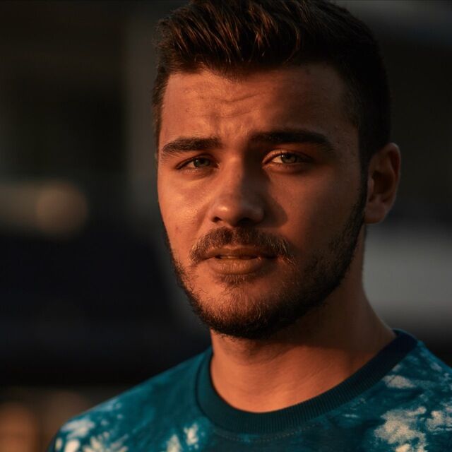  27630203  Vega, 37 ,    