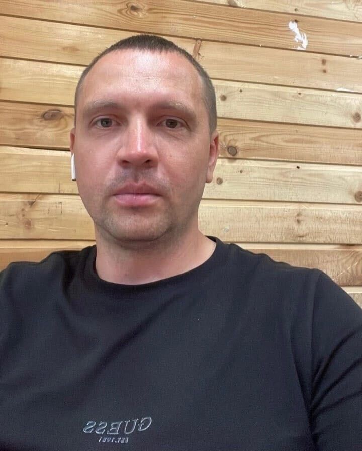  53117453  , 33 ,    