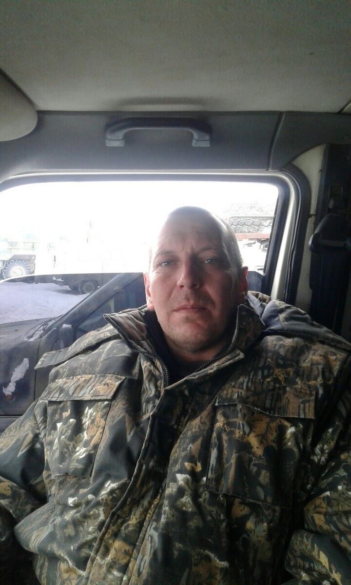  9013343  0958492774, 49 ,    