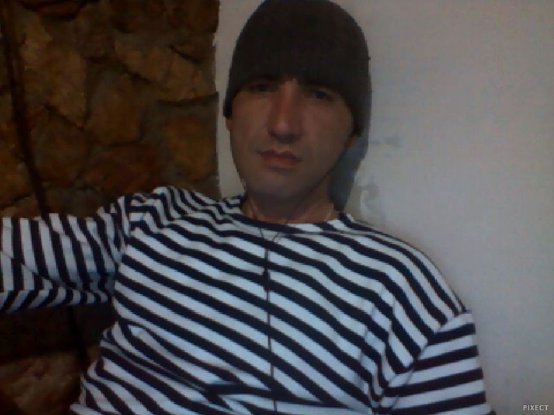  10884483  Roma, 44 ,    