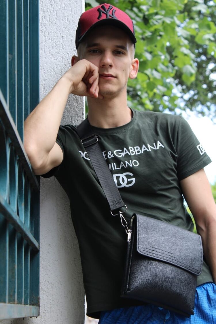  54741613  , 22 ,    -