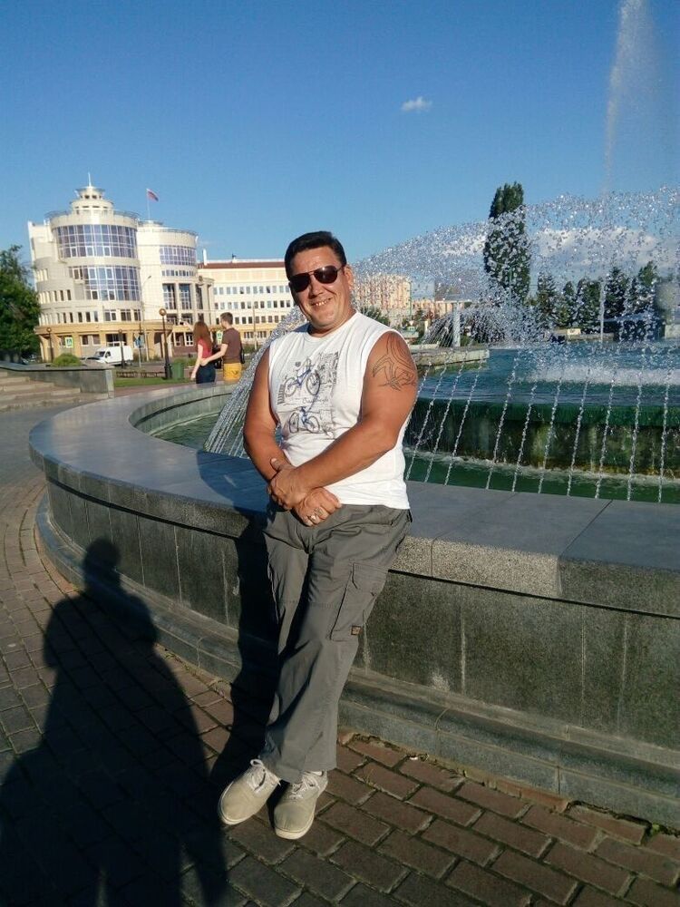  11754413  Pavel, 51 ,    