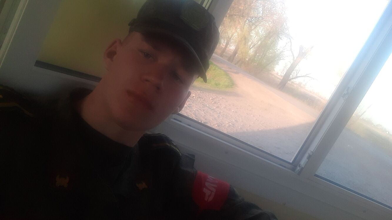  43132263  , 19 ,    