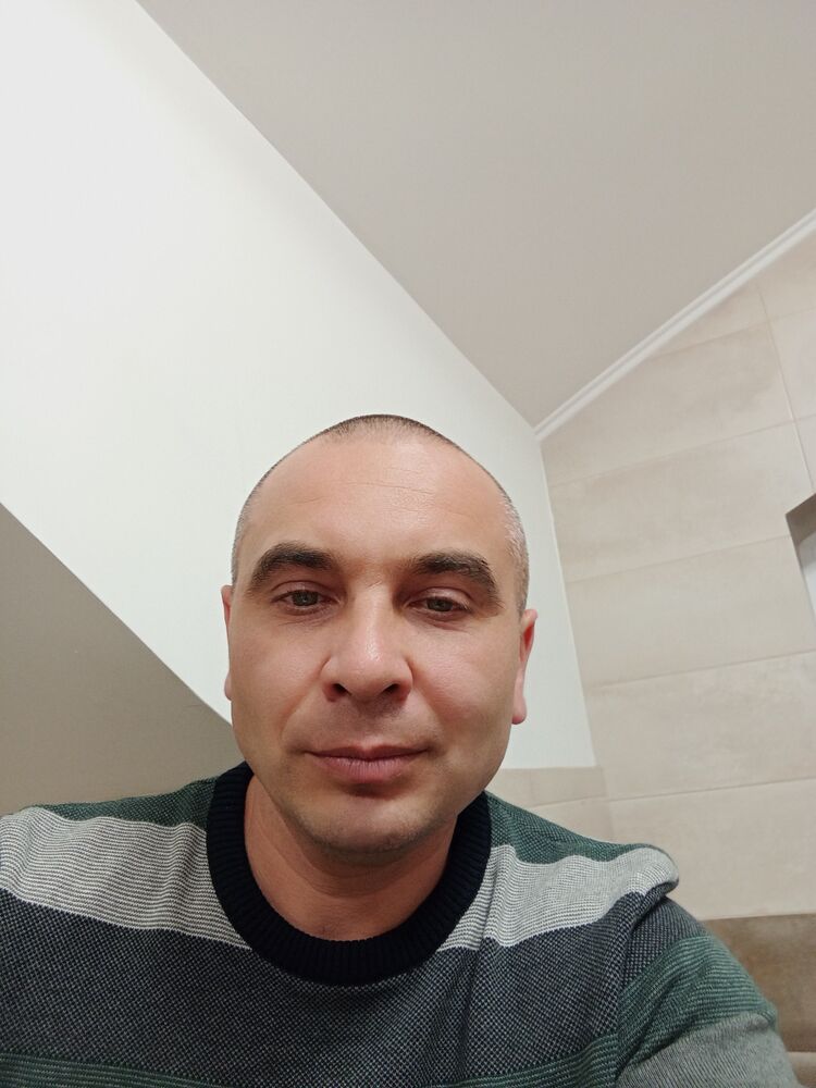  40652773  , 41 ,    
