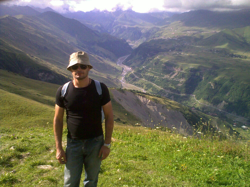  6480893  Shuker, 40 ,    