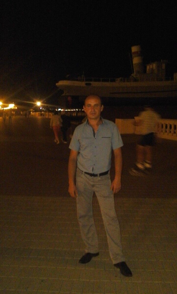  7158913  , 42 ,    