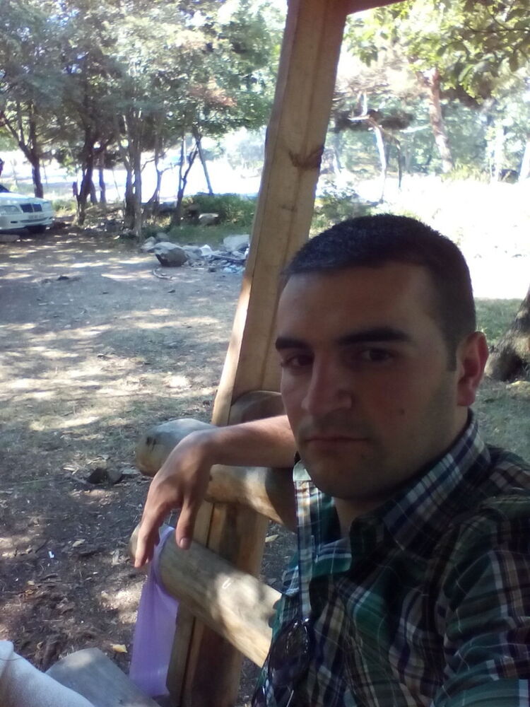  ,   Alex, 33 ,   ,   , c 