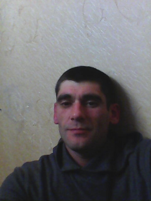  10514683  , 44 ,    