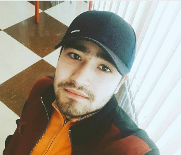  ,   M______M, 27 ,   ,   