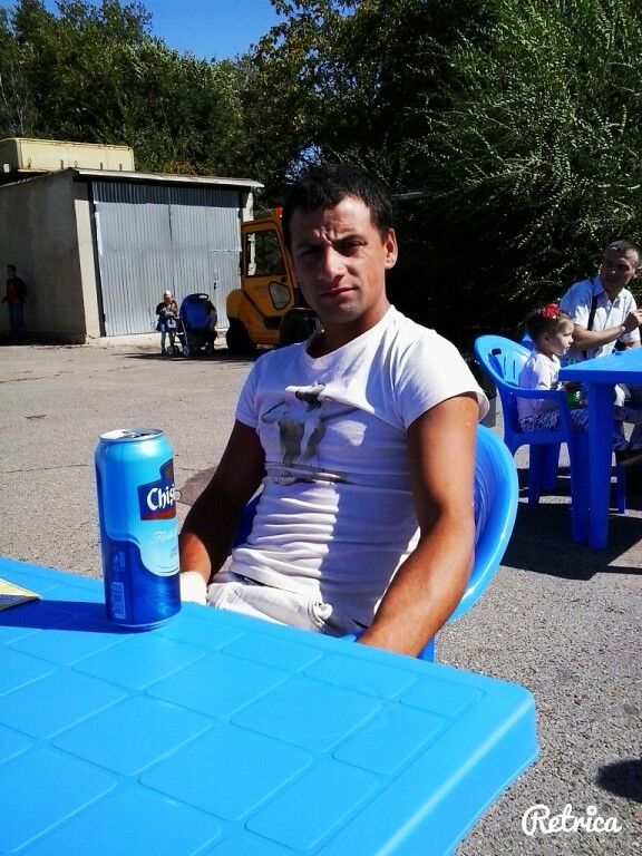  ,   Andrei, 39 ,   ,   , c 
