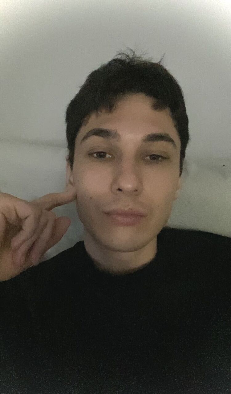  48718853  , 24 ,    