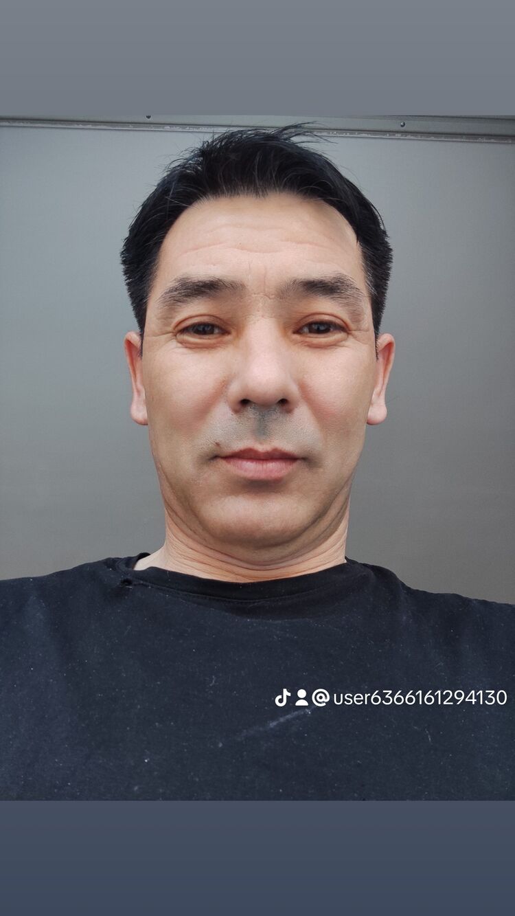  47560663  , 49 ,    