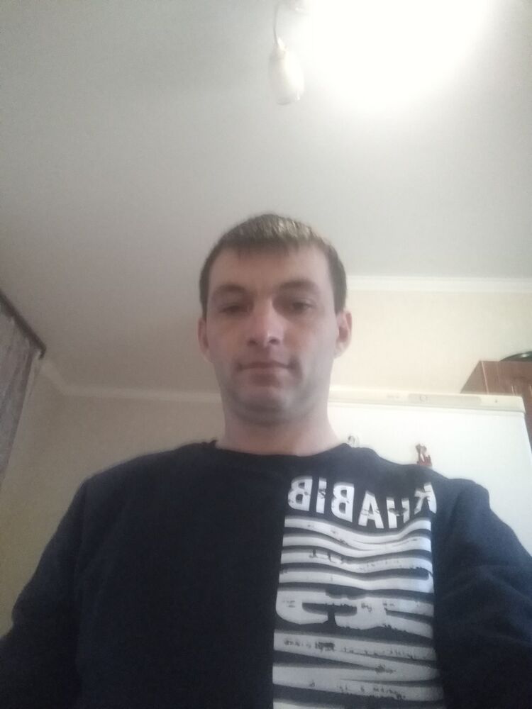  18643953  , 35 ,    