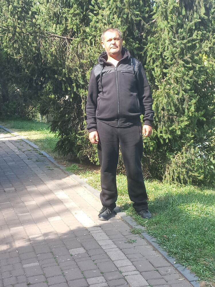  38785453  Igor, 46 ,    