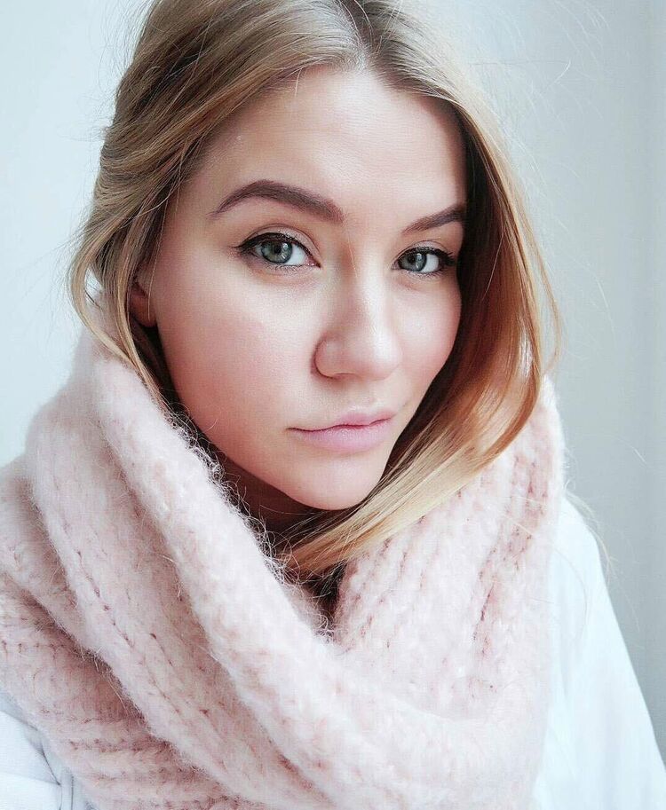  ,   , 24 ,   