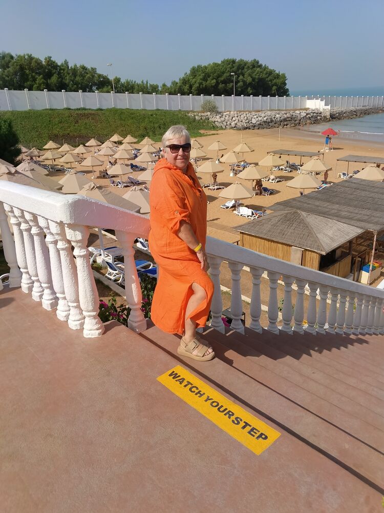  46973783  Svetlana, 59 ,    