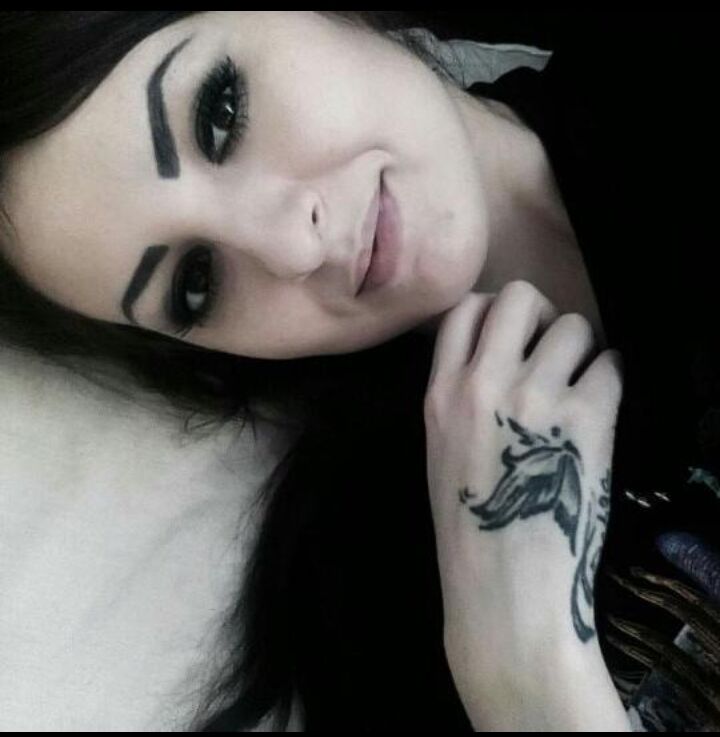  40468873  , 37 ,    