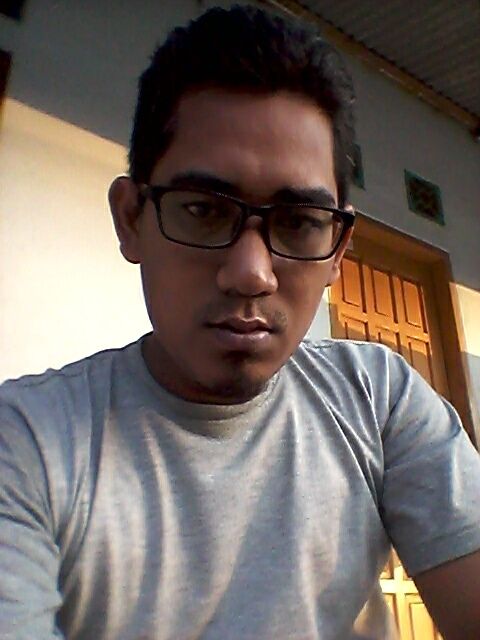  51872013  Azriel, 39 ,    
