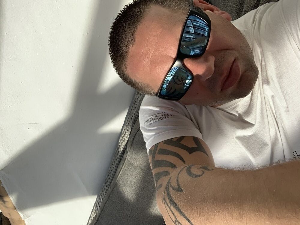  Akersberga,   Eldar, 44 ,   ,   , c 