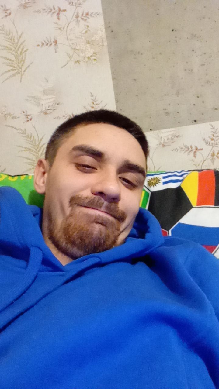  49773893  , 26 ,    