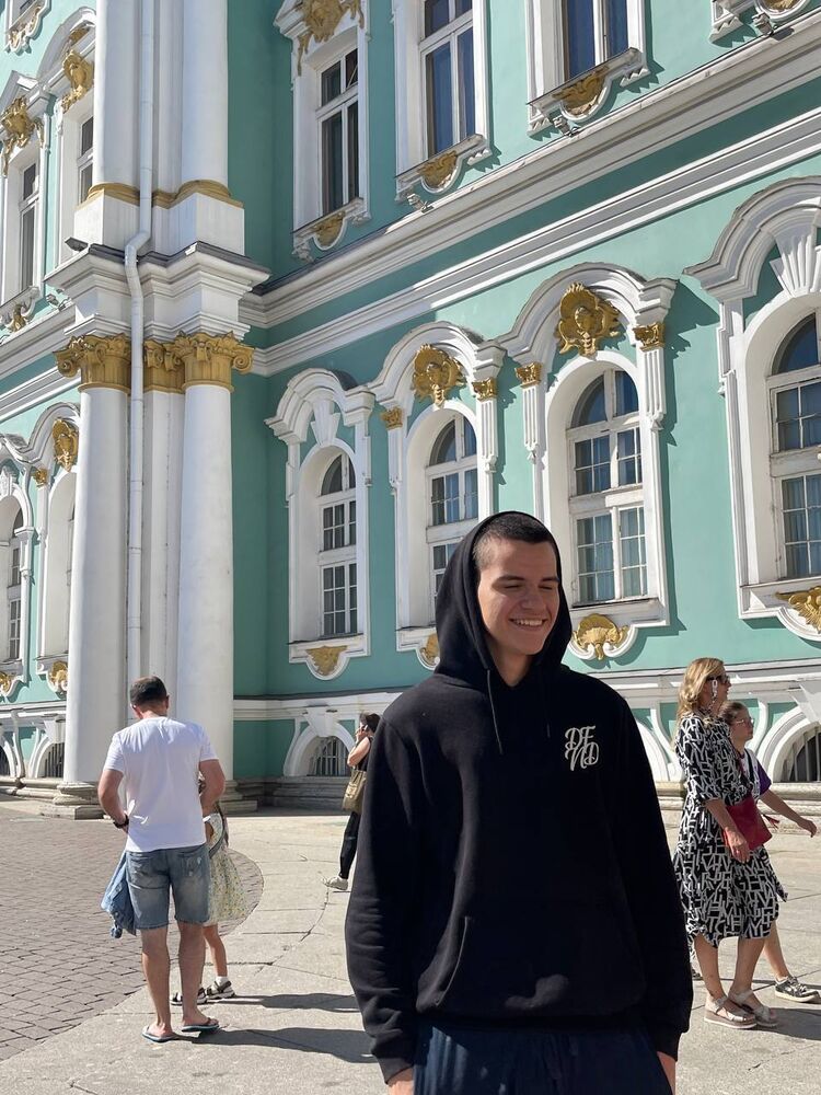 ���� 42098803 ����� �������, 19 ���, ���� ���������� � ������