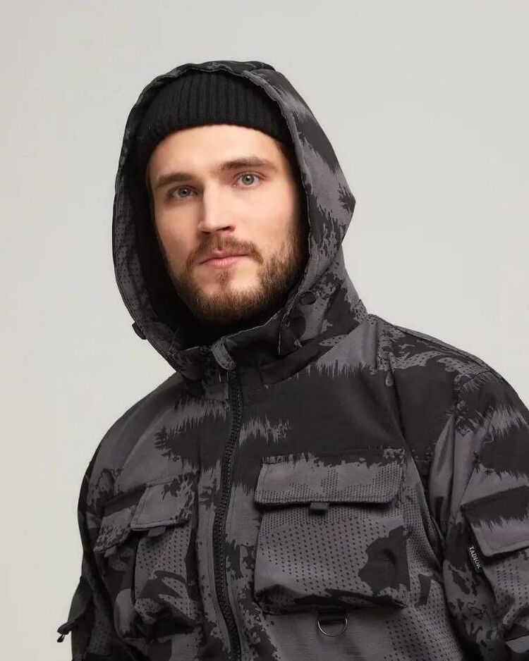  40562893  Firuz, 25 ,    