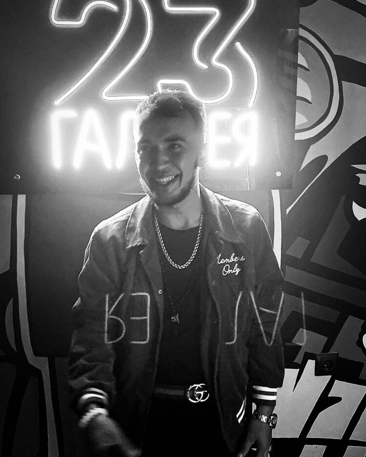 ���� 25865953 ������� Mistic Mac, 28 ���, ���� ���������� � ����