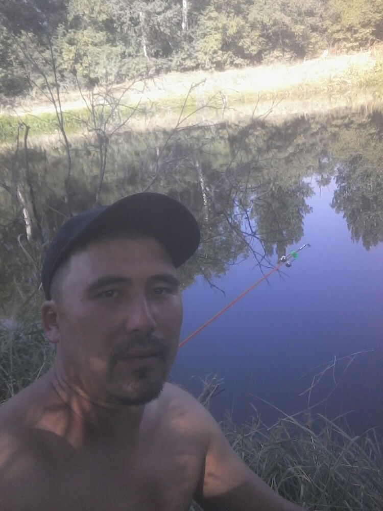  ,   Adiko, 33 ,   ,   , c , 