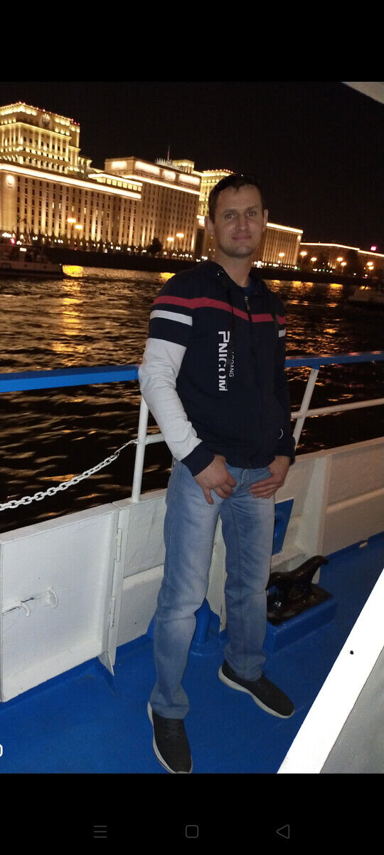  ,   Oleg, 41 ,   ,   , c 