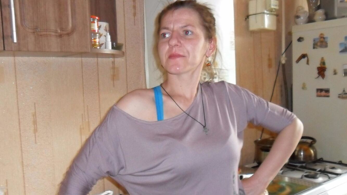  27827083  Elena, 43 ,    