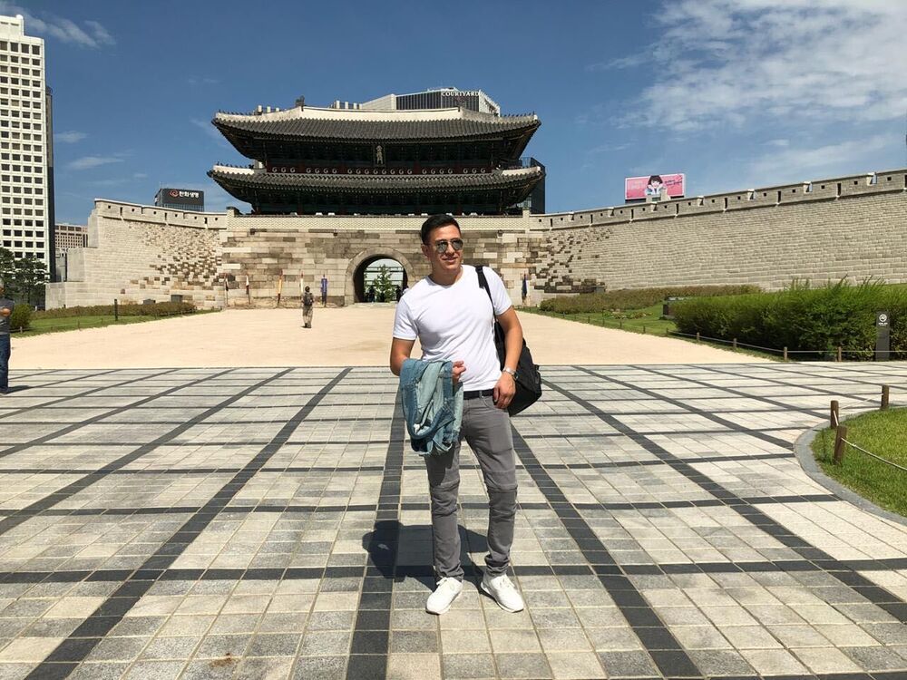 ,   Janik, 34 ,   c 