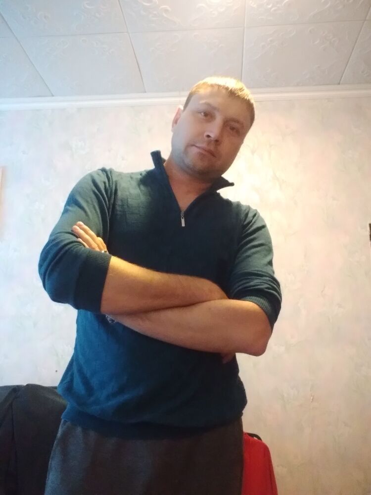  33220713  Andrey, 37 ,    