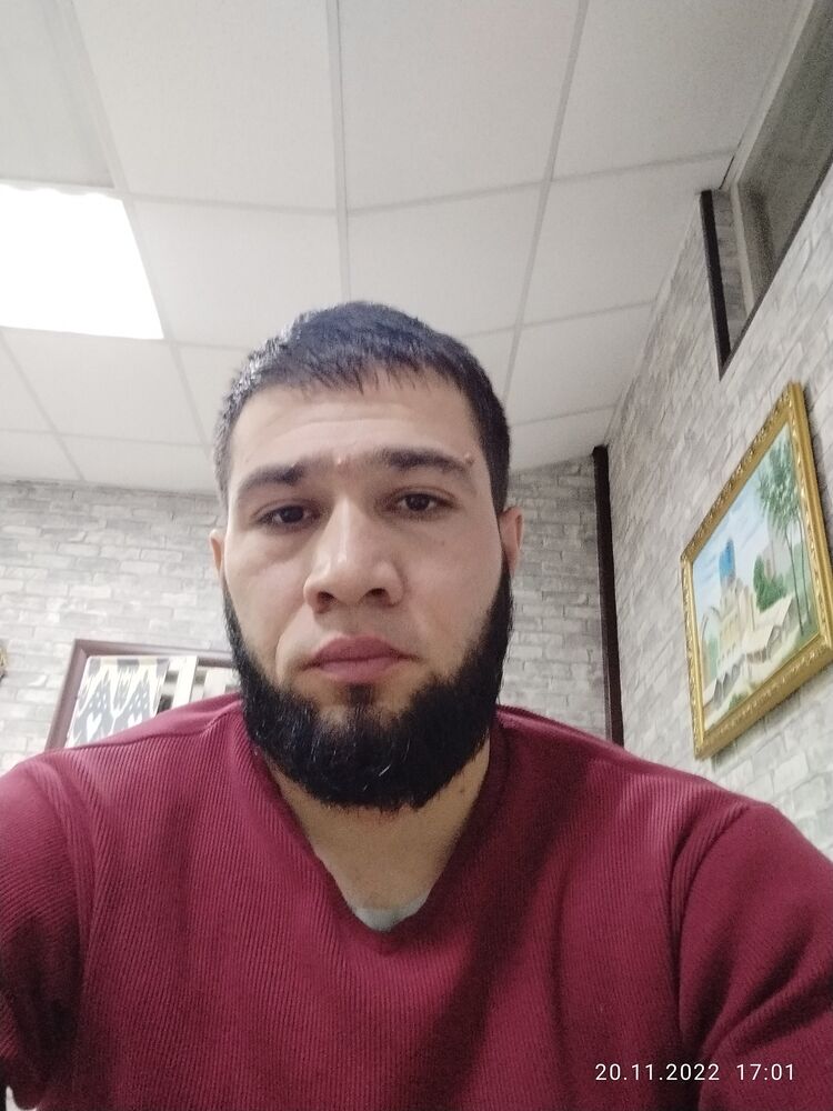  30833483  Ndris, 34 ,    