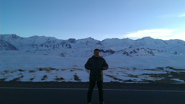  ,   Uli, 35 ,   