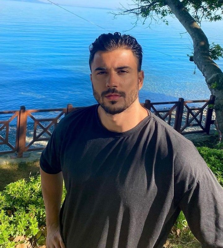  54673723  Giorgi, 34 ,    