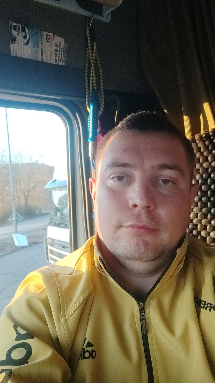  29235663  Vadim, 31 ,    