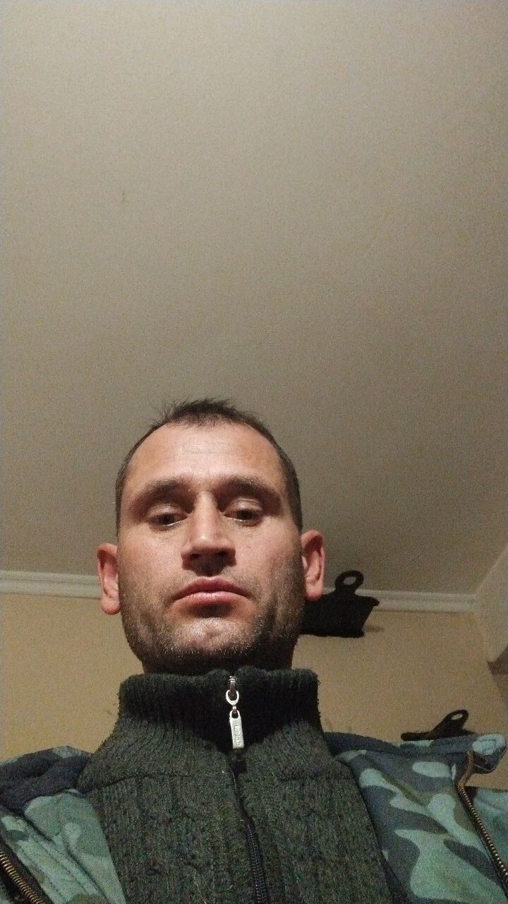  40471223  , 48 ,    