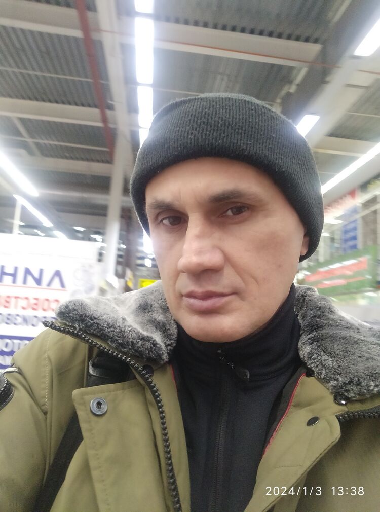  ,   Petr, 47 ,   ,   , c , 