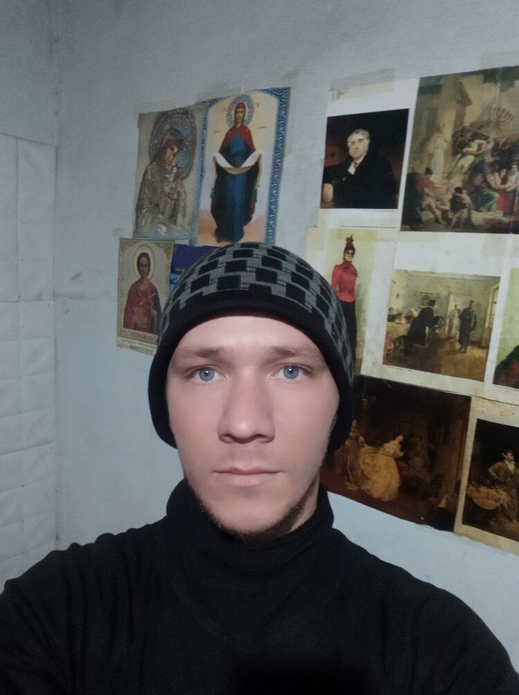  48537983  , 31 ,    