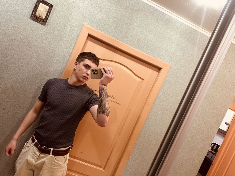  52820713  , 20 ,    