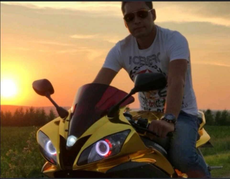  29683723  , 48 ,    