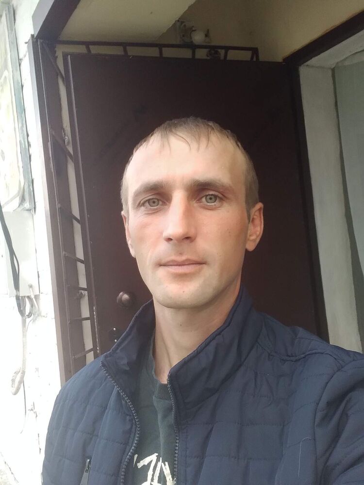  ,   Vitalik, 32 ,   ,   