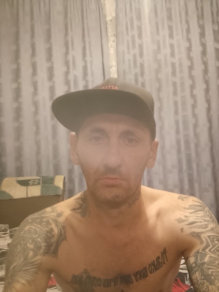  44127153  , 40 ,    