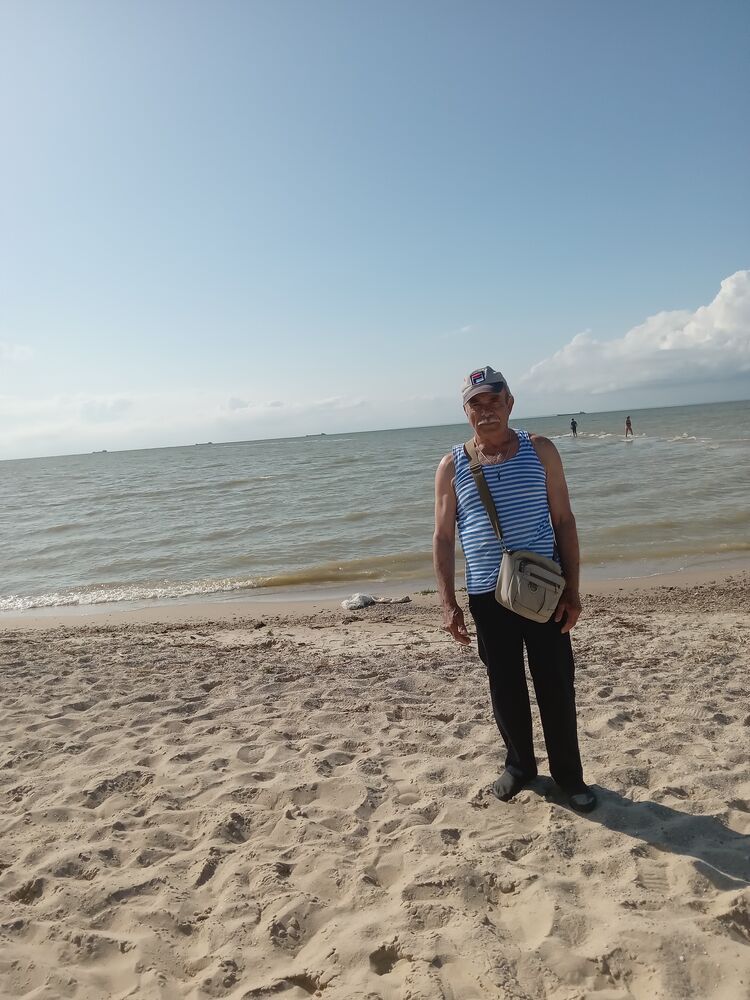  --,   , 76 ,   c 