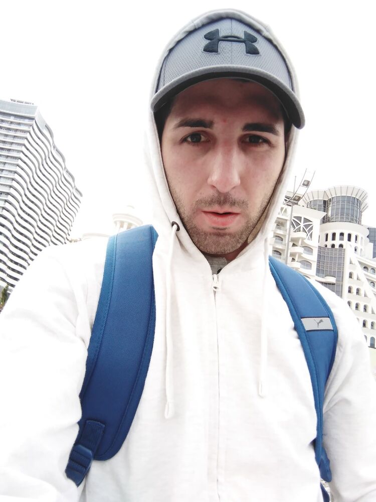  18626923  Dato, 31 ,    