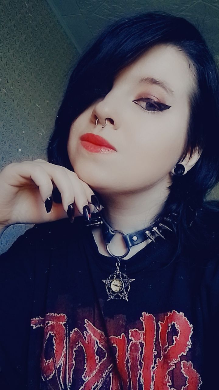  45983693  , 26 ,    